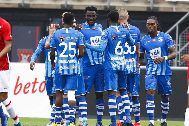 在欧洲足坛 在欧洲足坛