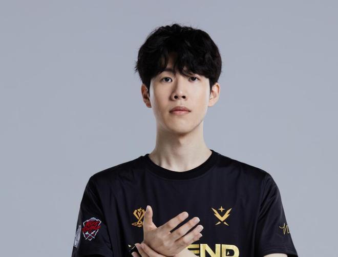 FIFA頒獎禮｜葉鴻輝韋斯活投票給誰　美斯在低排名國家魅力仍驚人.