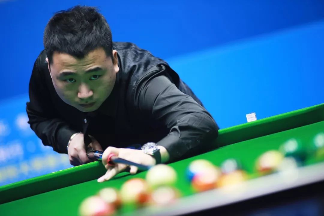 联赛中的出 联赛中的出