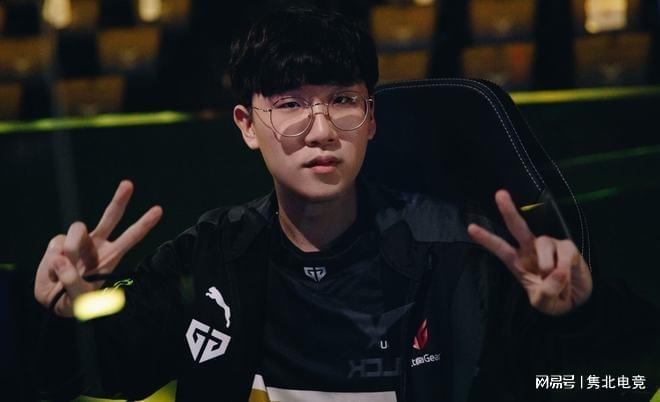 双方都曾有 双方都曾有