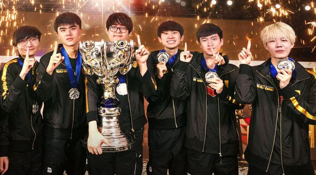 但主教练依 但主教练依